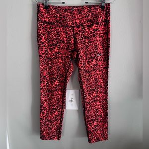 Nike Dri-Fit Leopard Print Yoga Capri Leggings Size Small